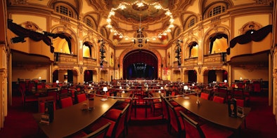 Silvester im GOP Varieté-Theater